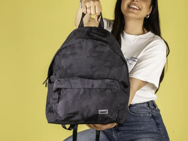 34026_3 COLOURBOOK ZAINO ELEGANCE CARGO
NERO